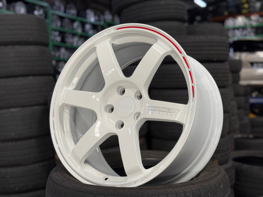 New 18X8.5 ET35 AOW Flow Formed TE37 SAGA Rim (4 wheel) Gloss White 5X112