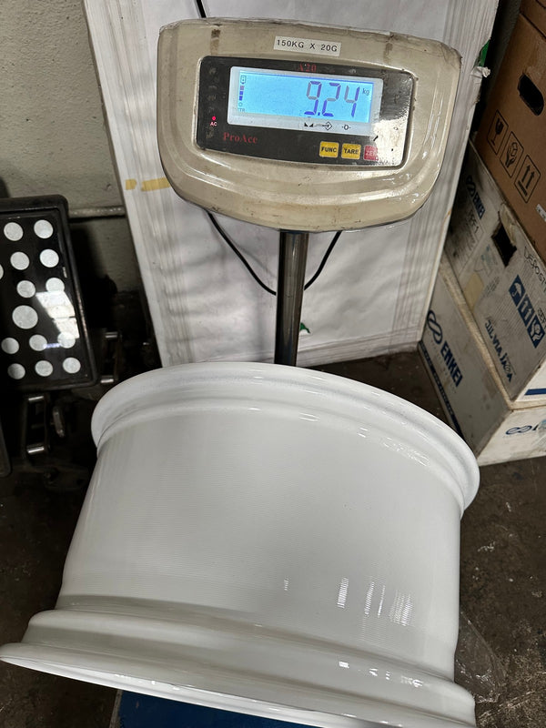 New 18X9.5 ET44 AOW Flow Formed Evo Rim (4 wheel) Gloss White 5X120