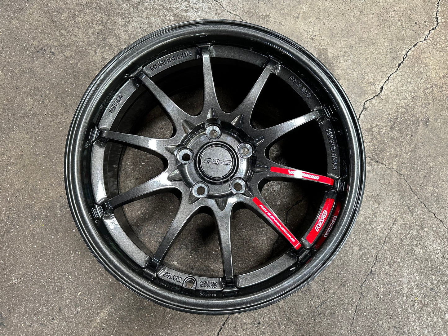 New 17X8 ET35 AOW Flow Formed CE28 Rim (4 wheel) Gloss Gunmetal 5X112