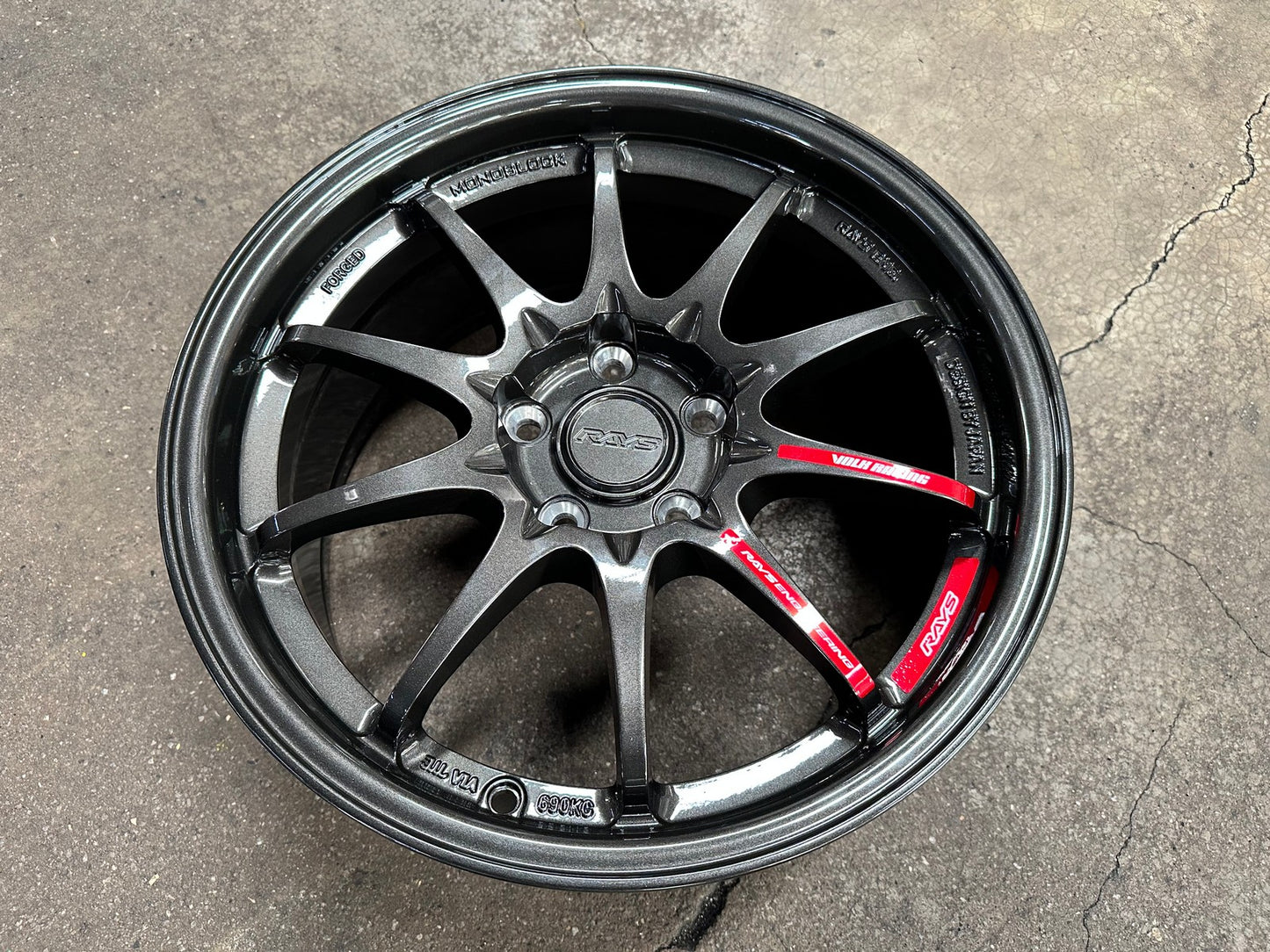 New 17X8 ET35 AOW Flow Formed CE28 Rim (4 wheel) Gloss Gunmetal 5X114.3