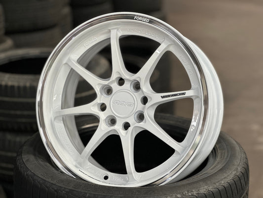 New 15X6.5 ET40 AOW Flow Formed CE28CR Rim (4 wheel) Gloss White 4X100