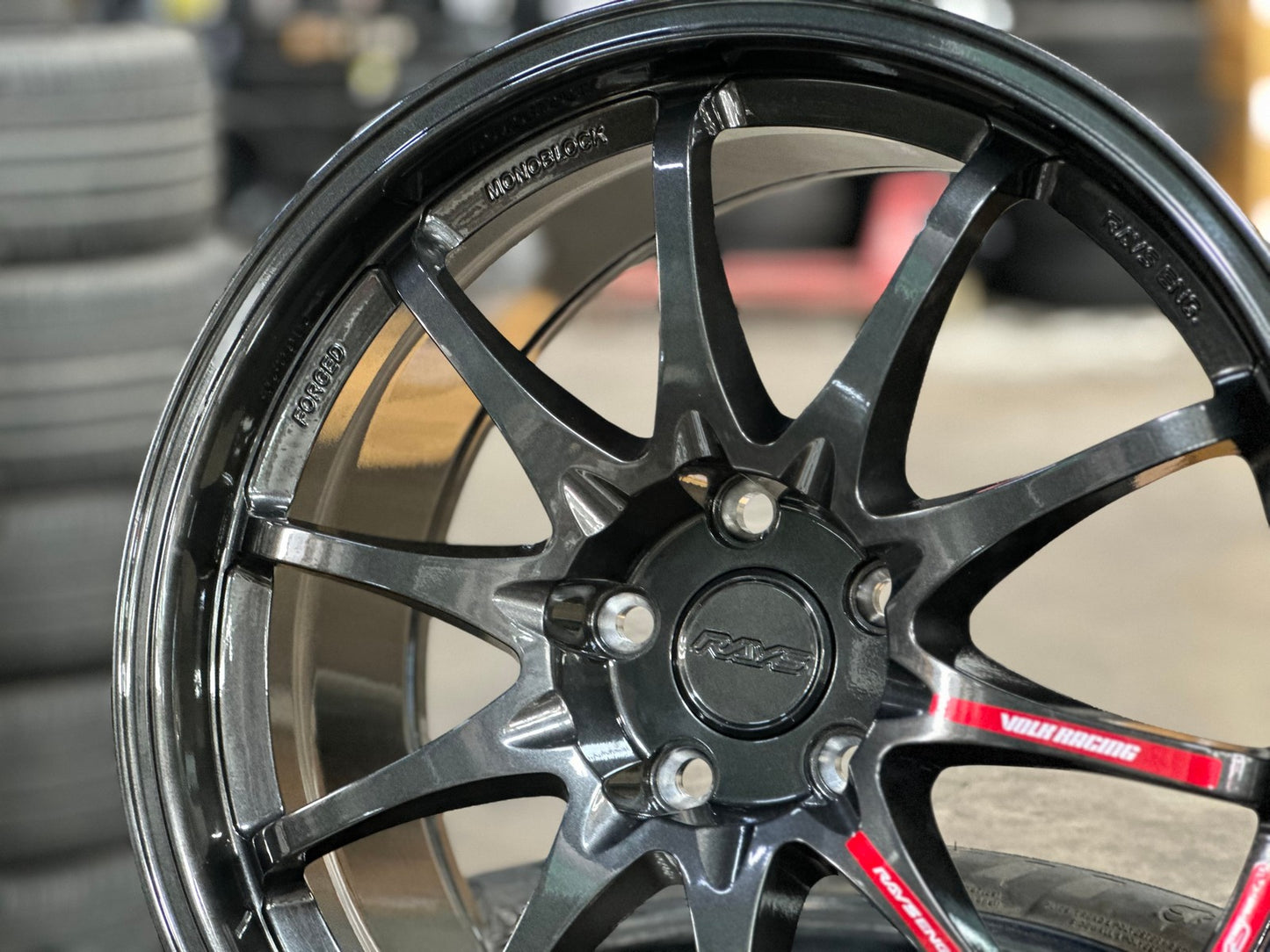 New 18X9 ET40 AOW Flow Formed CE28CR Rim (4 wheel) Gloss Gunmetal 5X114.3