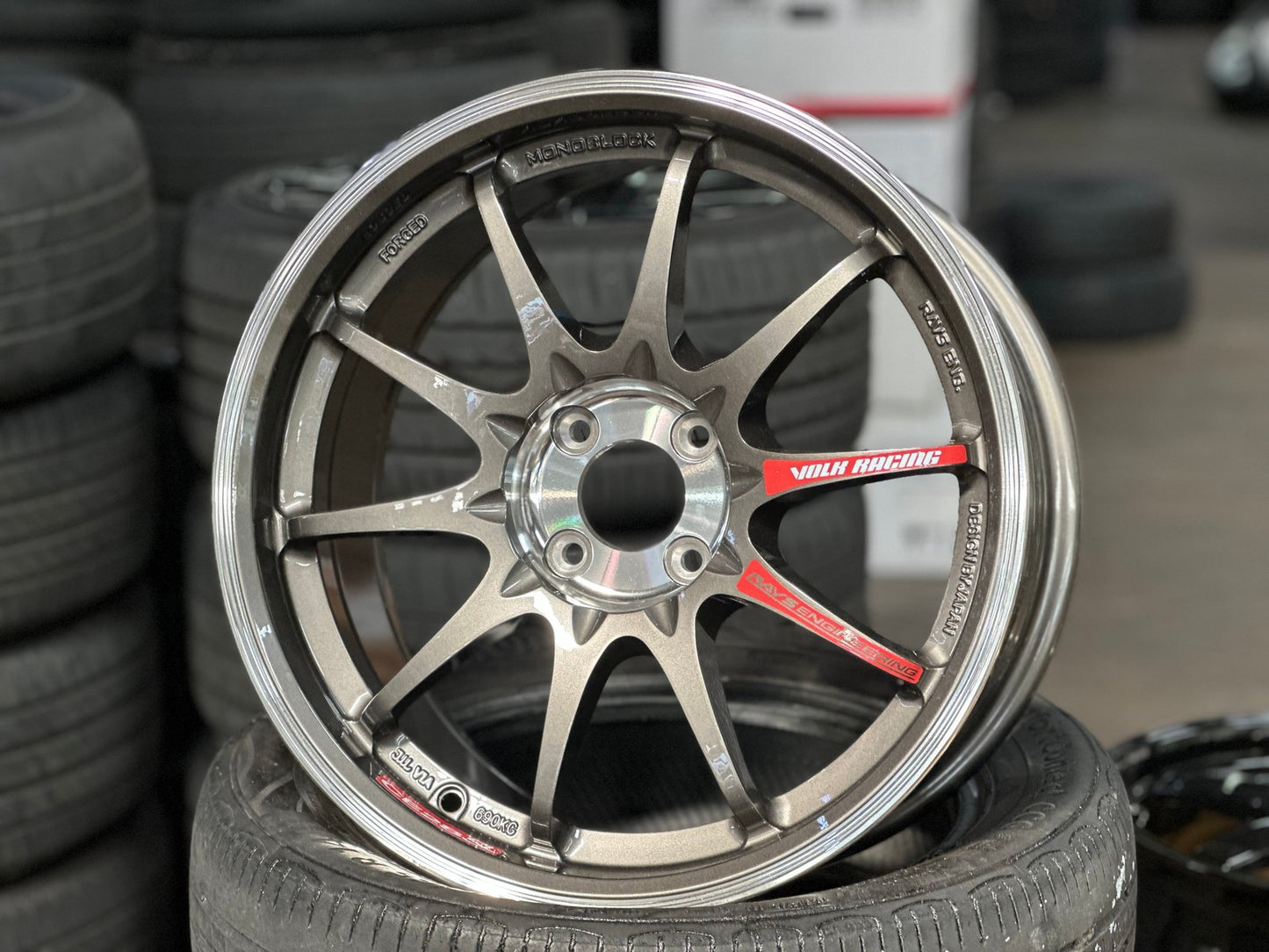 New 17X8 ET40 AOW Flow Formed CE28SLRim (4 wheel) Gloss Gunmetal 4X100