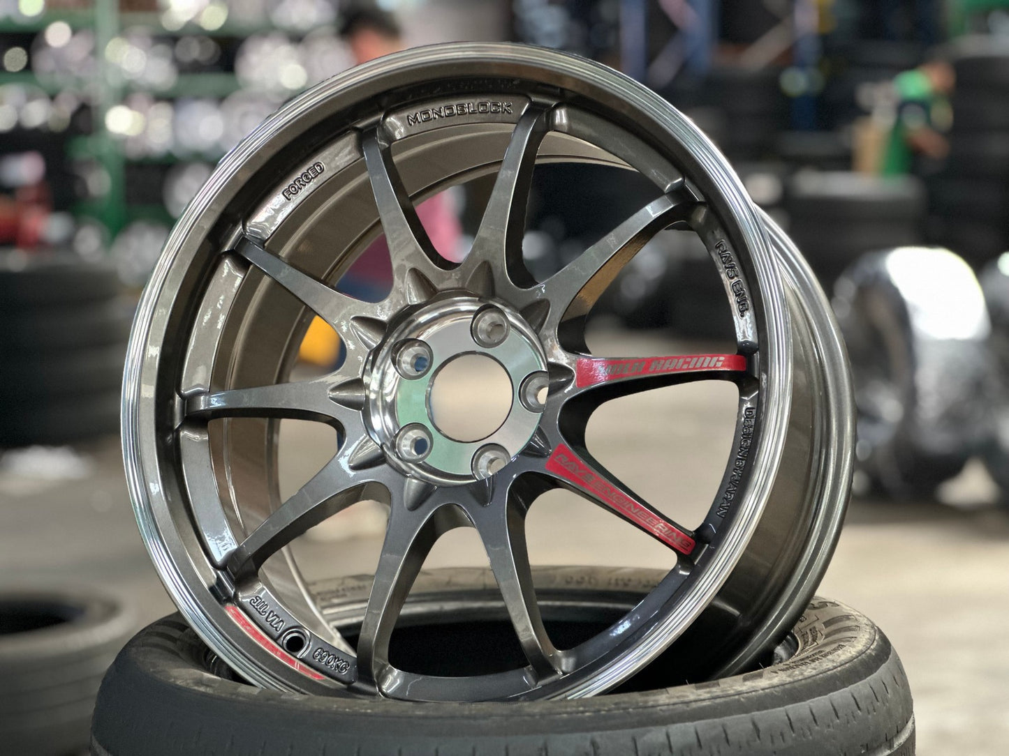 New 17X8 ET35 AOW Flow Formed CE28SLRim (4 wheel) Gloss Gunmetal 5X100