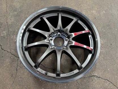 New 18X8.5 ET43 AOW Flow Formed CE28SLRim (4 wheel) Gloss Gunmetal 5X112