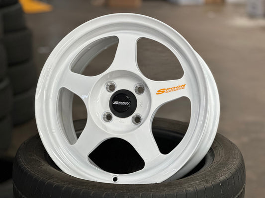 New 15X7 ET41 AOW Flow Formed Spoon Rim (4 wheel) Gloss White 4X100