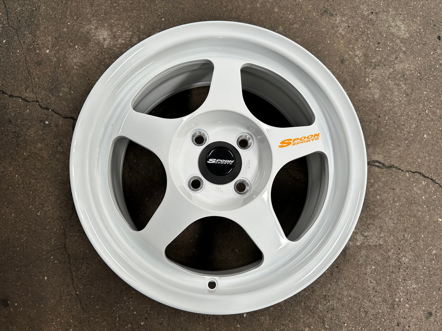New 15X7 ET41 AOW Flow Formed Spoon Rim (4 wheel) Gloss White 4X100