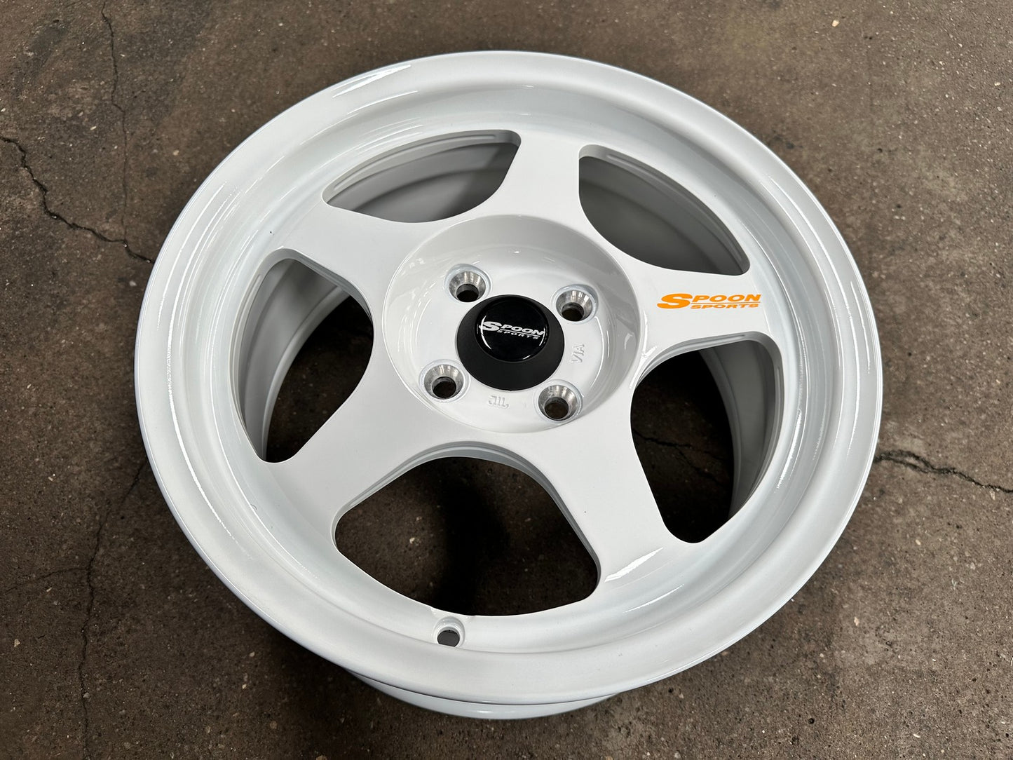 New 15X7 ET41 AOW Flow Formed Spoon Rim (4 wheel) Gloss White 4X100