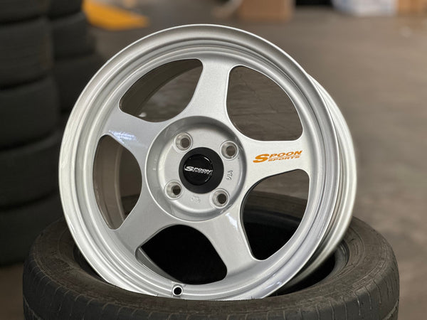 New 15X7 ET41 AOW Flow Formed Evo Rim (4 wheel) Gloss Silver 4X100