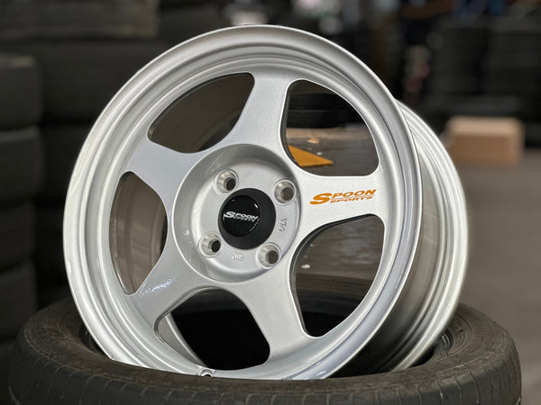 New 15X7 ET41 AOW Flow Formed Spoon Rim (4 wheel) Gloss Silver 4X100