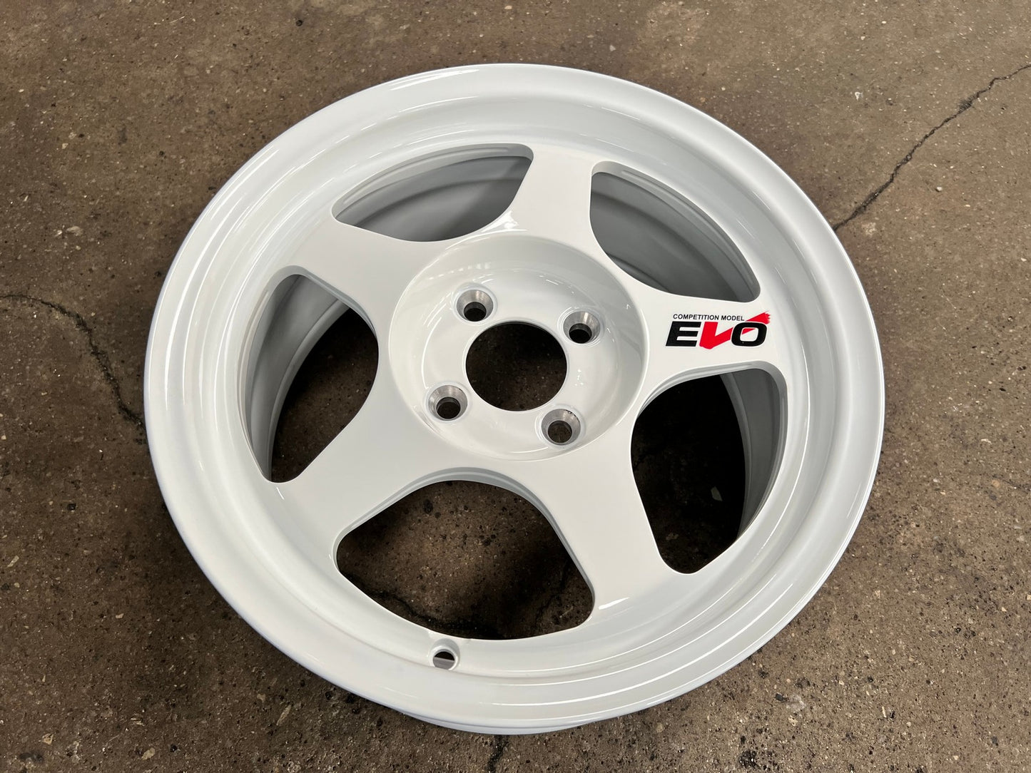 New 15X7 ET41 AOW Flow Formed Evo Rim (4 wheel) Gloss White 4X100