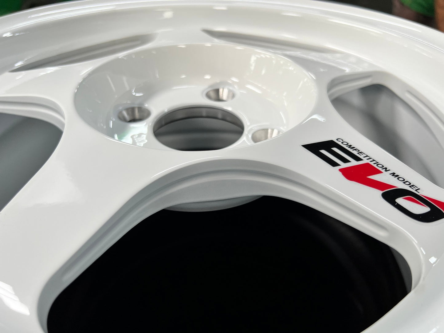 New 15X7 ET41 AOW Flow Formed Evo Rim (4 wheel) Gloss White 4X100