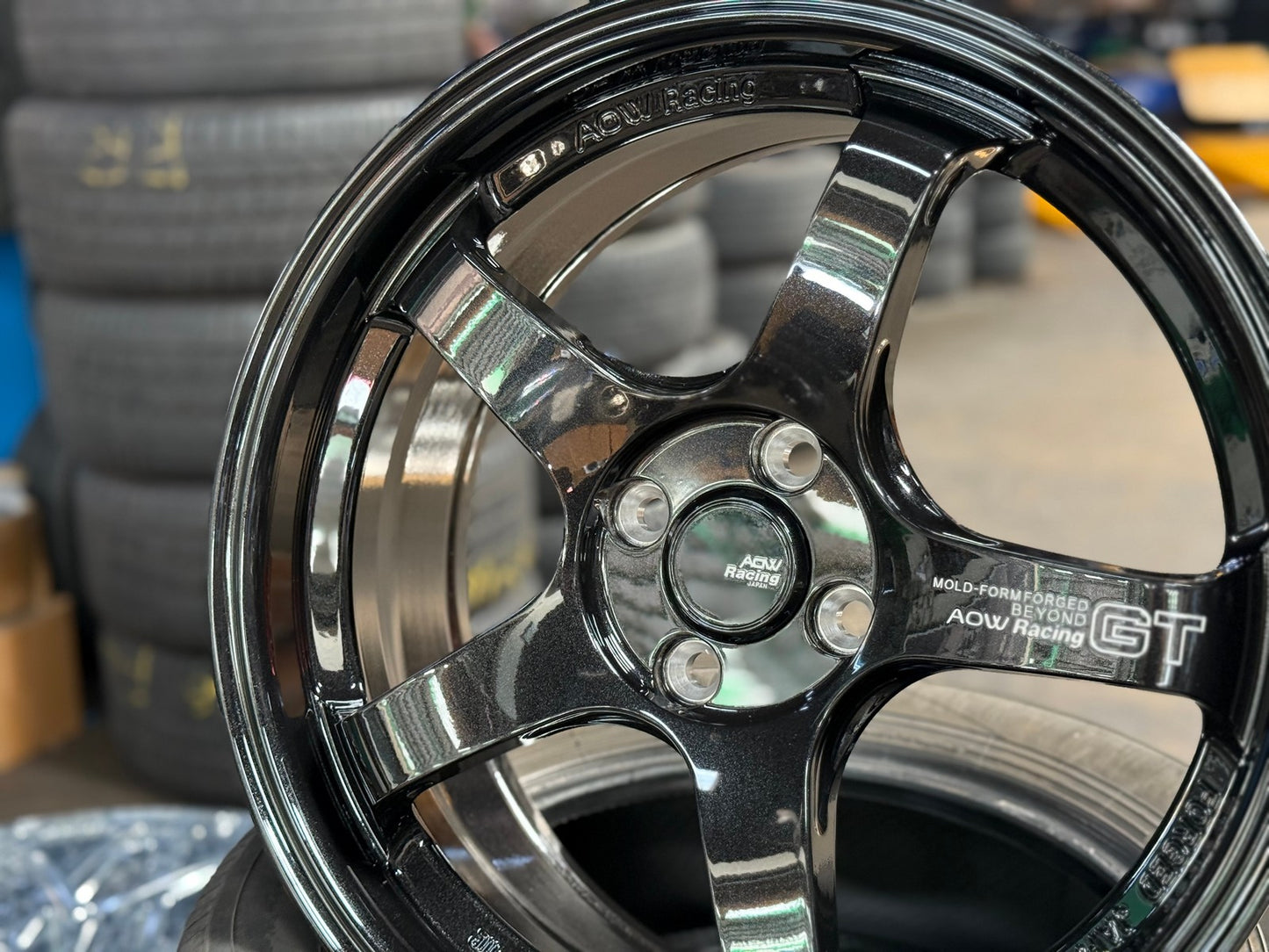 New 17X7.5 ET40 AOW Flow Formed GT Rim (4 wheel) Gloss Black 4X100
