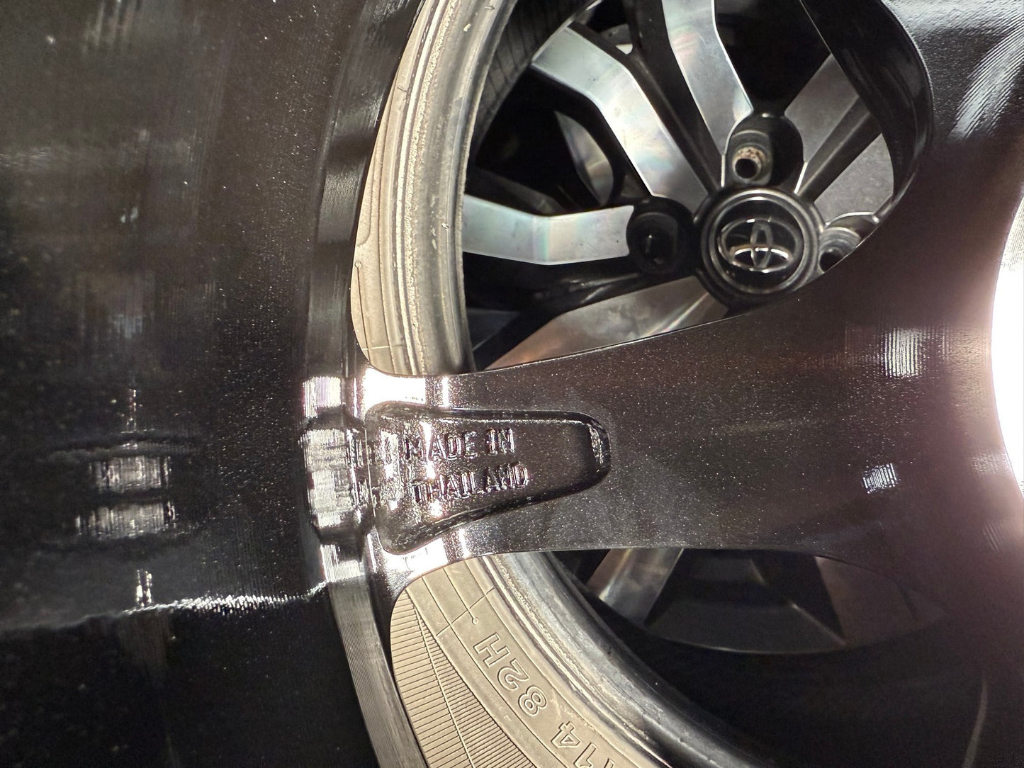 New 17X7.5 ET40 AOW Flow Formed GT Rim (4 wheel) Gloss Black 4X100