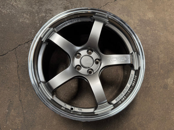 New 18X8.5 ET42 AOW Flow Formed GT Rim (4 wheel) Gloss Gunmetal 5X100