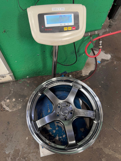 New 18X8.5 ET42 AOW Flow Formed GT Rim (4 wheel) Gloss Gunmetal 5X100