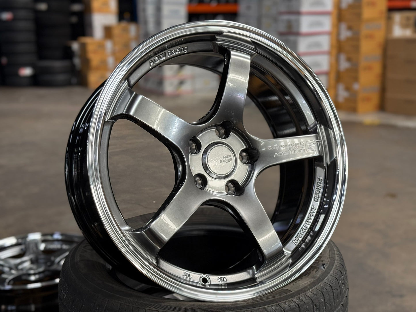 New 18X8.5 ET35 AOW Flow Formed GT Rim (4 wheel) Gloss Gunmetal 5X114.3