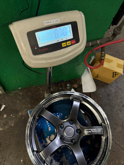 New 18X8.5 ET42 AOW Flow Formed GT Rim (4 wheel) Gloss Gunmetal 5X112