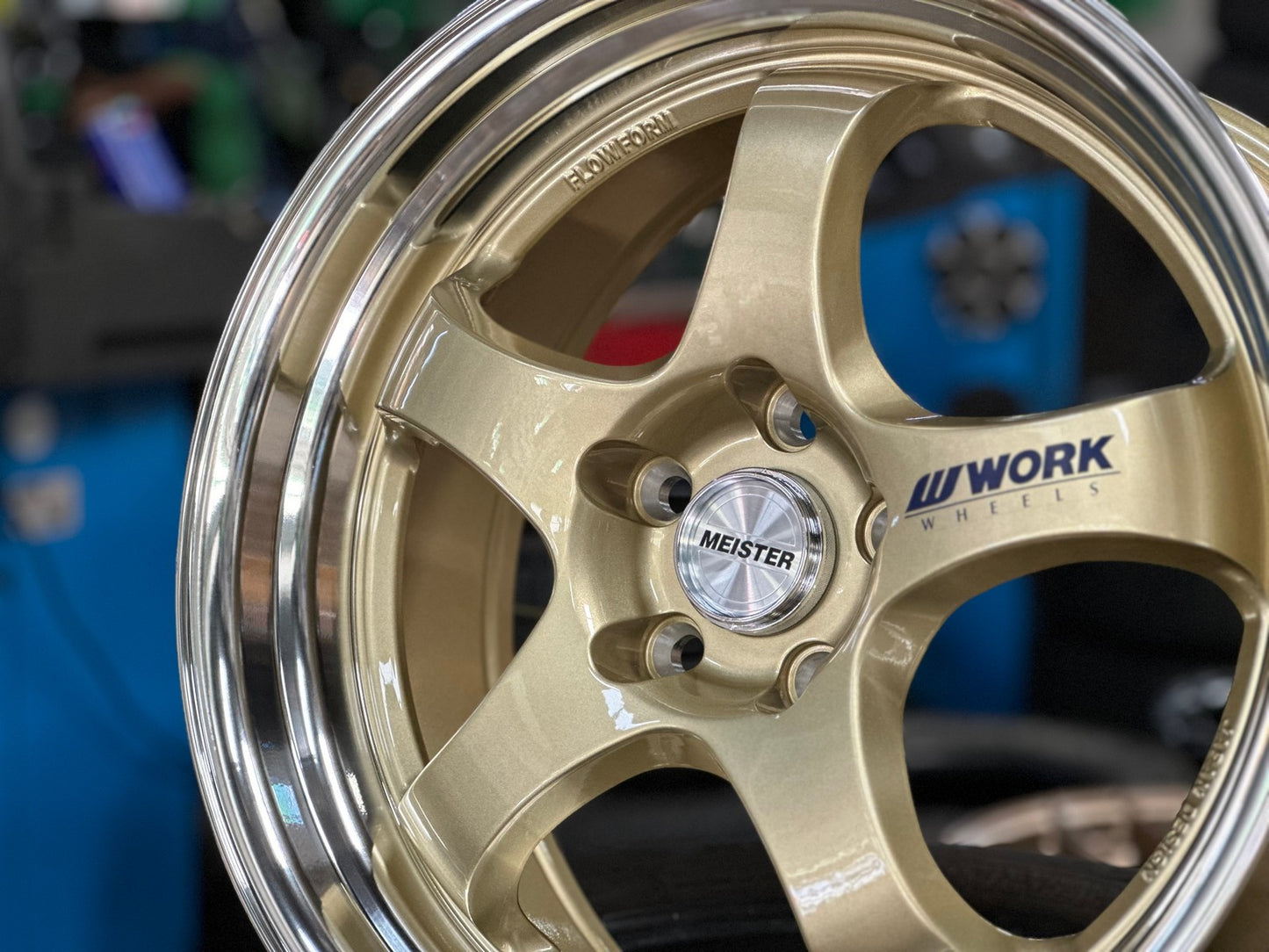 New 18X8.5 ET35 AOW Flow Formed S1R Rim (4 wheel) Gloss Gold 5X114.3