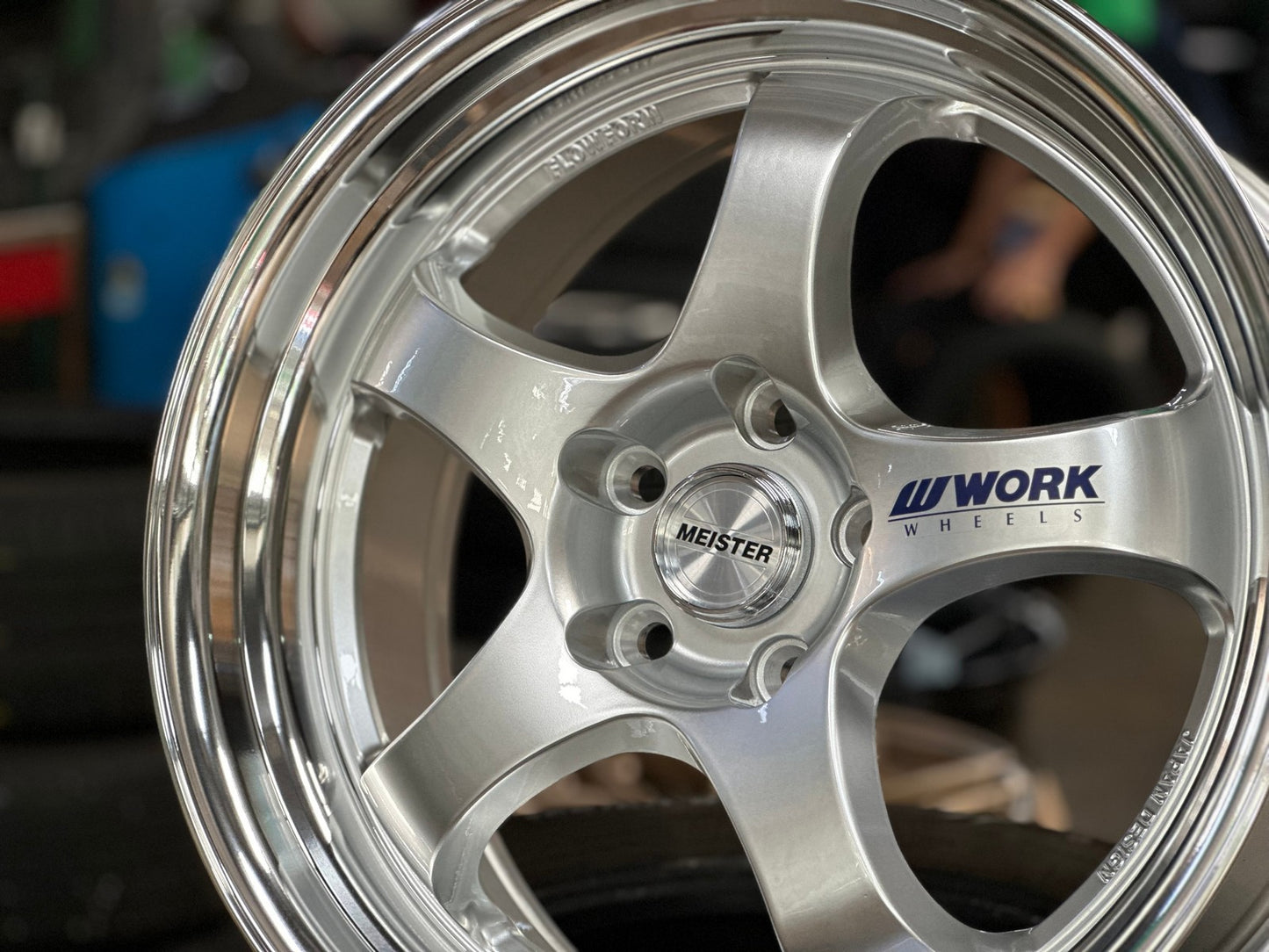 New 18X8.5 ET35 AOW Flow Formed S1R Rim (4 wheel) Gloss Silver 5X112
