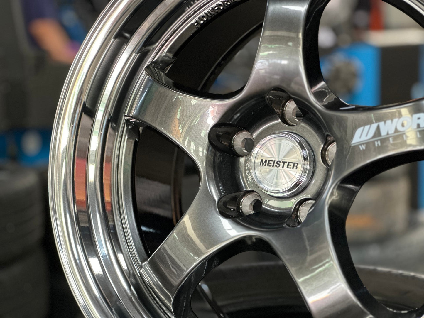 New 18X9.5 ET40 AOW Flow Formed S1R Rim (4 wheel) Hyper Black 5X114.3