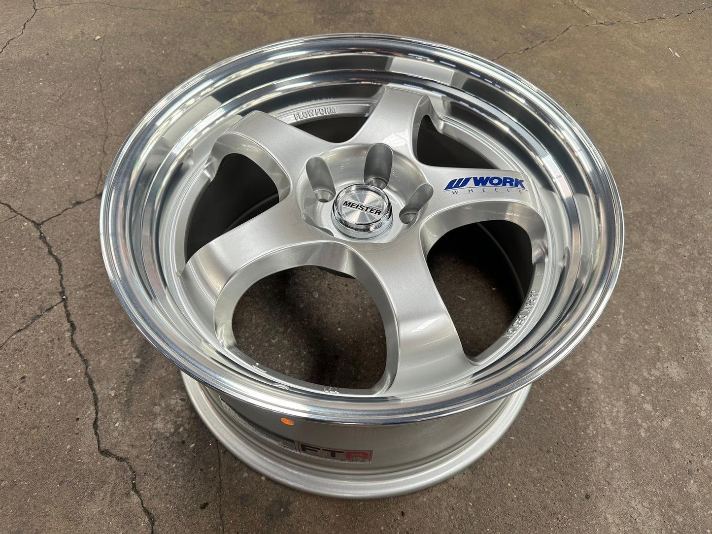 New 18X9.5 ET40 AOW Flow Formed S1R Rim (4 wheel) Gloss Silver 5X112
