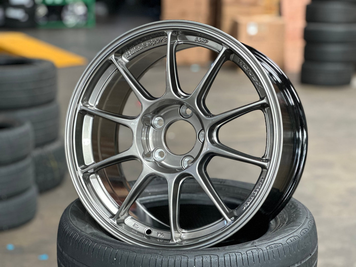 New 17X8.5 ET32 AOW Flow Formed TC105X Rim (4 wheel) Gloss Gunmetal 5X114.3