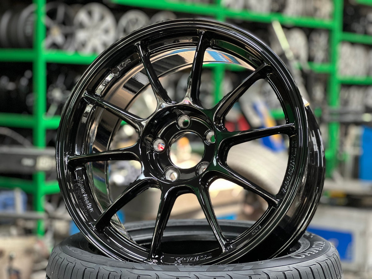 New 18X8.5 ET35 AOW Flow Formed TC105X Rim (4 wheel) Gloss Black 5X114.3