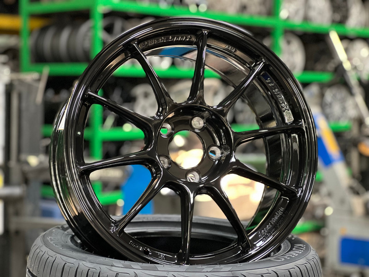 NEW 18X8.5 ET35 AOW TC105X Flow Formed Rim (4 wheel) Gloss Black 5X112