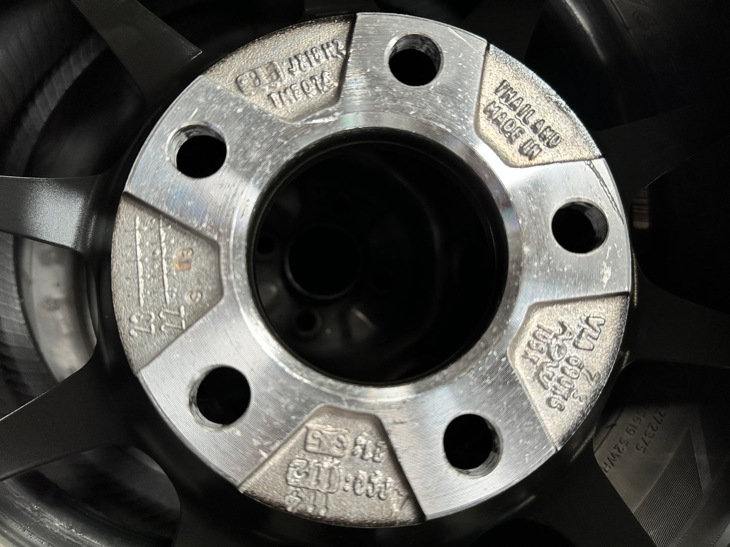 New 18X8.5 ET35 AOW Flow Formed TC105X Rim (4 wheel) Gloss Gunmetal 5X112