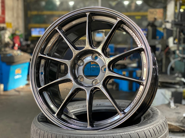 New 18X8.5 ET44 AOW Flow Formed TC105X Rim (4 wheel) Gloss Gunmetal 5X112