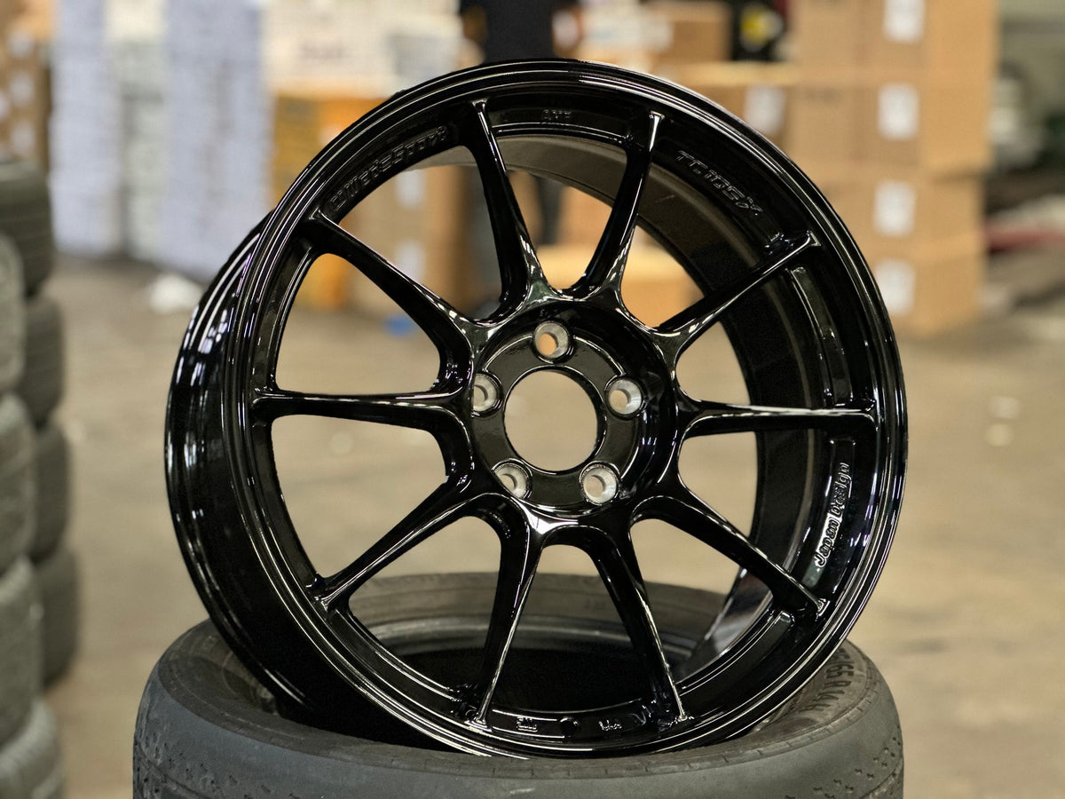 NEW 18X8.5 ET44 AOW TC105X Flow Formed Rim (4 wheel) Gloss Black 5X112