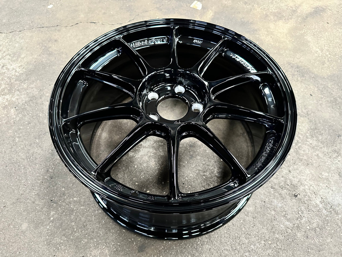 New 18X8.5 ET44 AOW Flow Formed TC105X Rim (4 wheel) Gloss Black 5X112