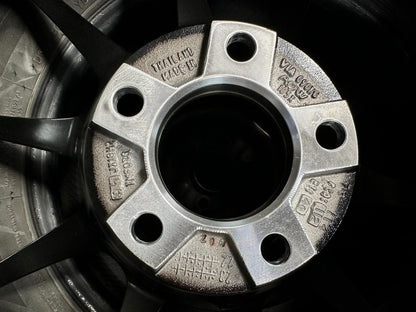 New 18X9.5 ET40 AOW Flow Formed TC105X Rim (4 wheel) Gloss Gunmetal 5X112