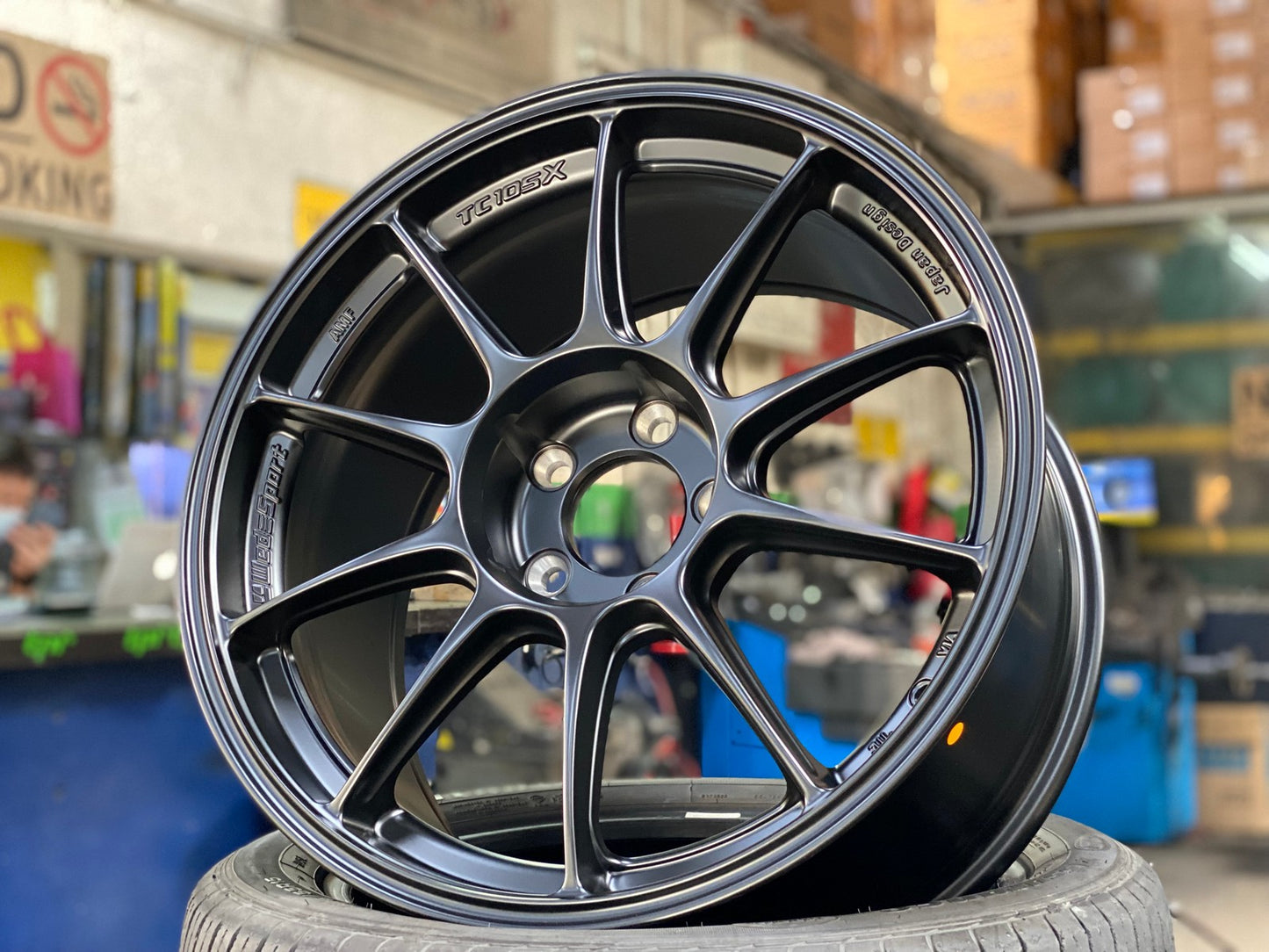 New 18X9.5 ET40 AOW Flow Formed TC105X Rim (4 wheel) Matt Black 5X114.3