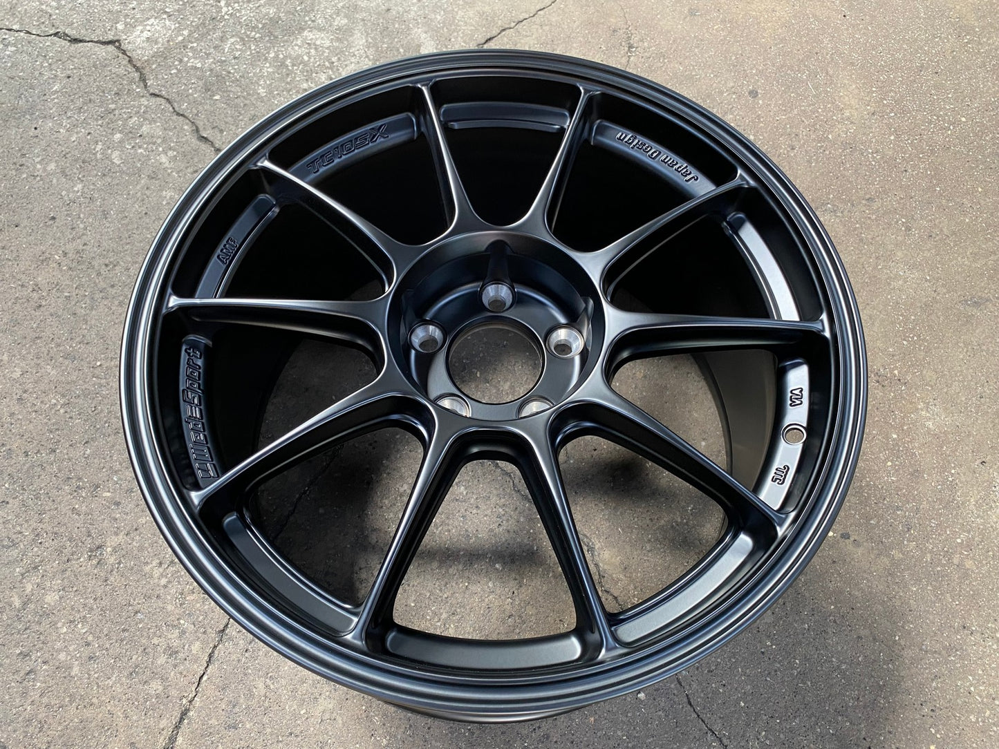 New 18X9.5 ET40 AOW Flow Formed TC105X Rim (4 wheel) Matt Black 5X112