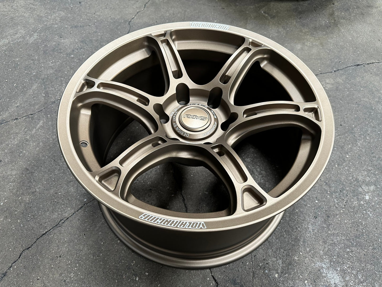 New 18X9 ET15 AOW Flow Formed TE37 XTR Rim (4 wheel) Matt Bronze 6X139.7