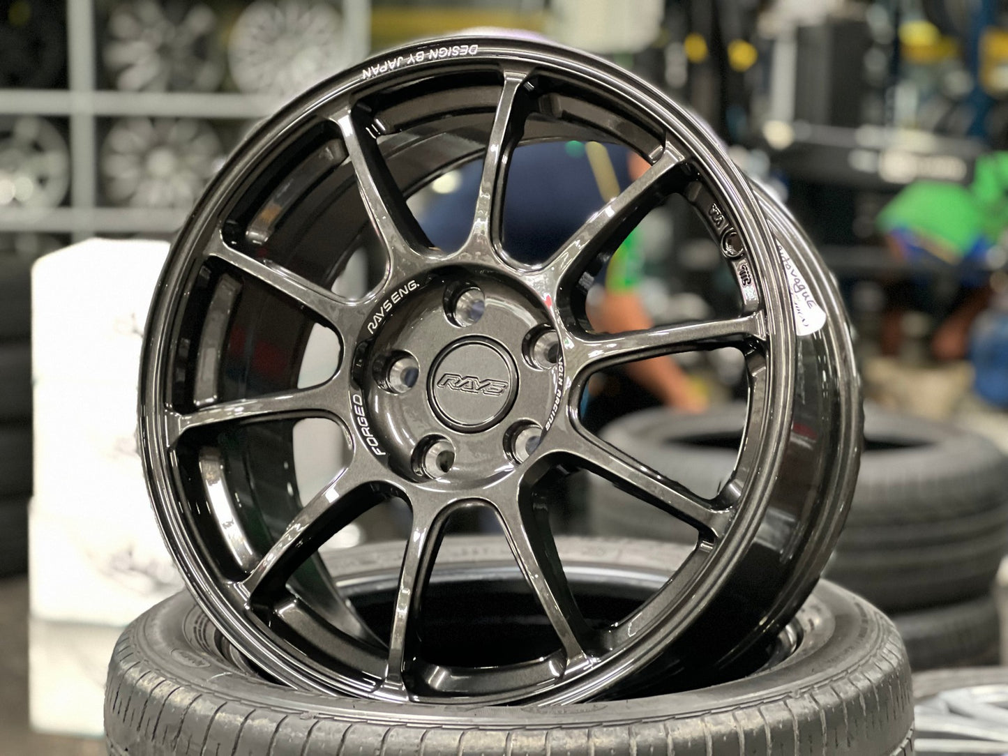 New 17X8 ET35 AOW Flow Formed ZE40 Rim (4 wheel) Gloss Gunmetal 5X114.3