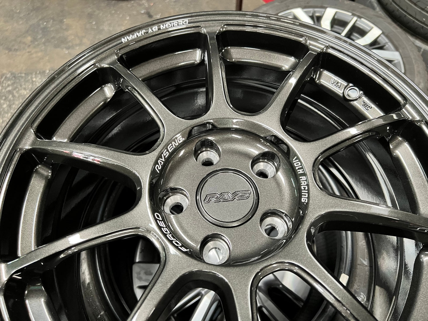 New 17X8 ET35 AOW Flow Formed ZE40 Rim (4 wheel) Gloss Gunmetal 5X114.3