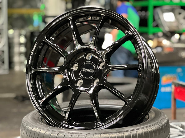 New 17X8 ET35 AOW Flow Formed ZE40 Rim (4 wheel) Gloss Black 5X112