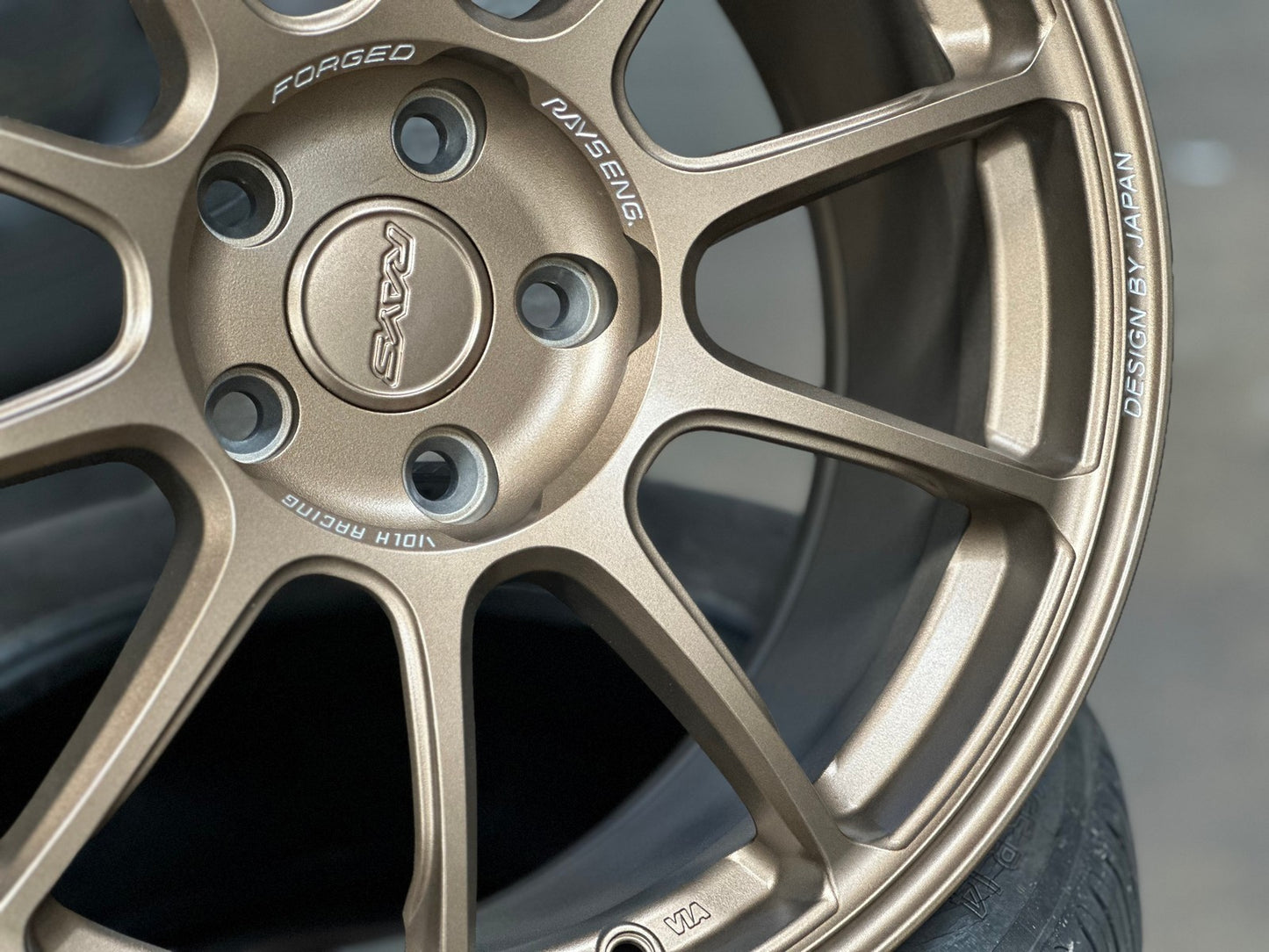 New 18X8.5 ET43 AOW Flow Formed ZE40 Rim (4 wheel) Matt Bronze 5X114.3
