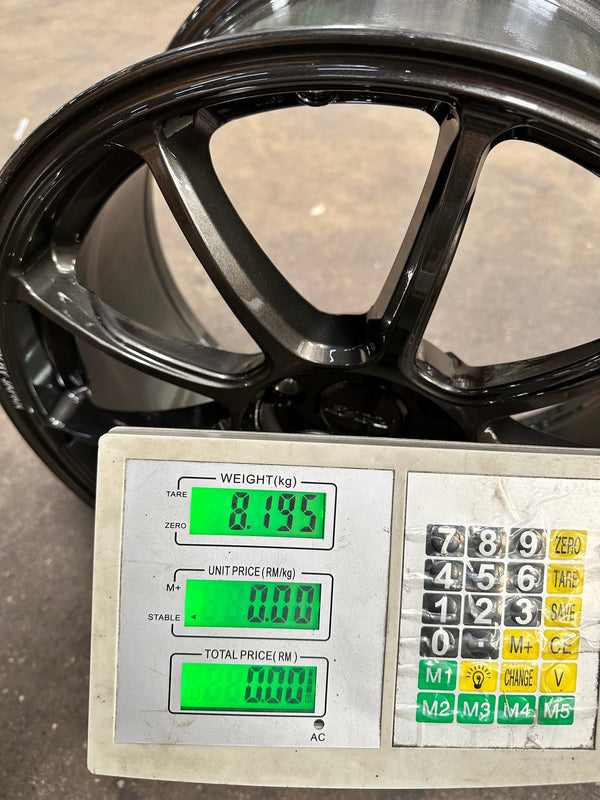 New 18X8.5 ET43 AOW Flow Formed ZE40 Rim (4 wheel) Gloss Gunmetal 5X114.3