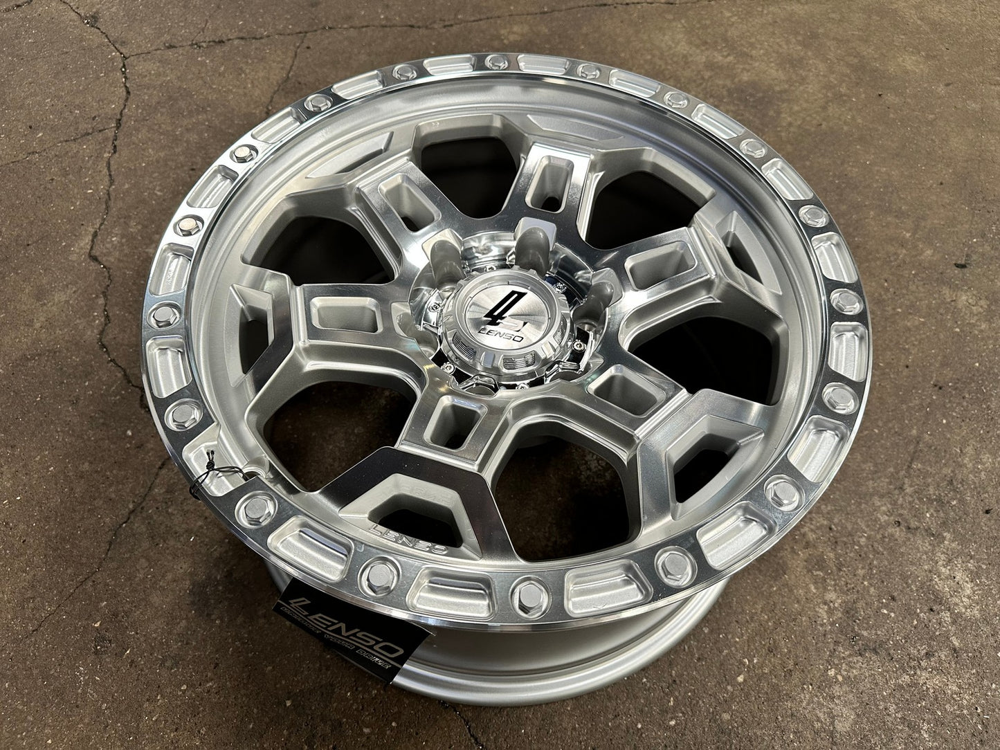 New 18X9 ET12 Lenso Argo Rim (4 wheel) Gloss Silver 6X139.7