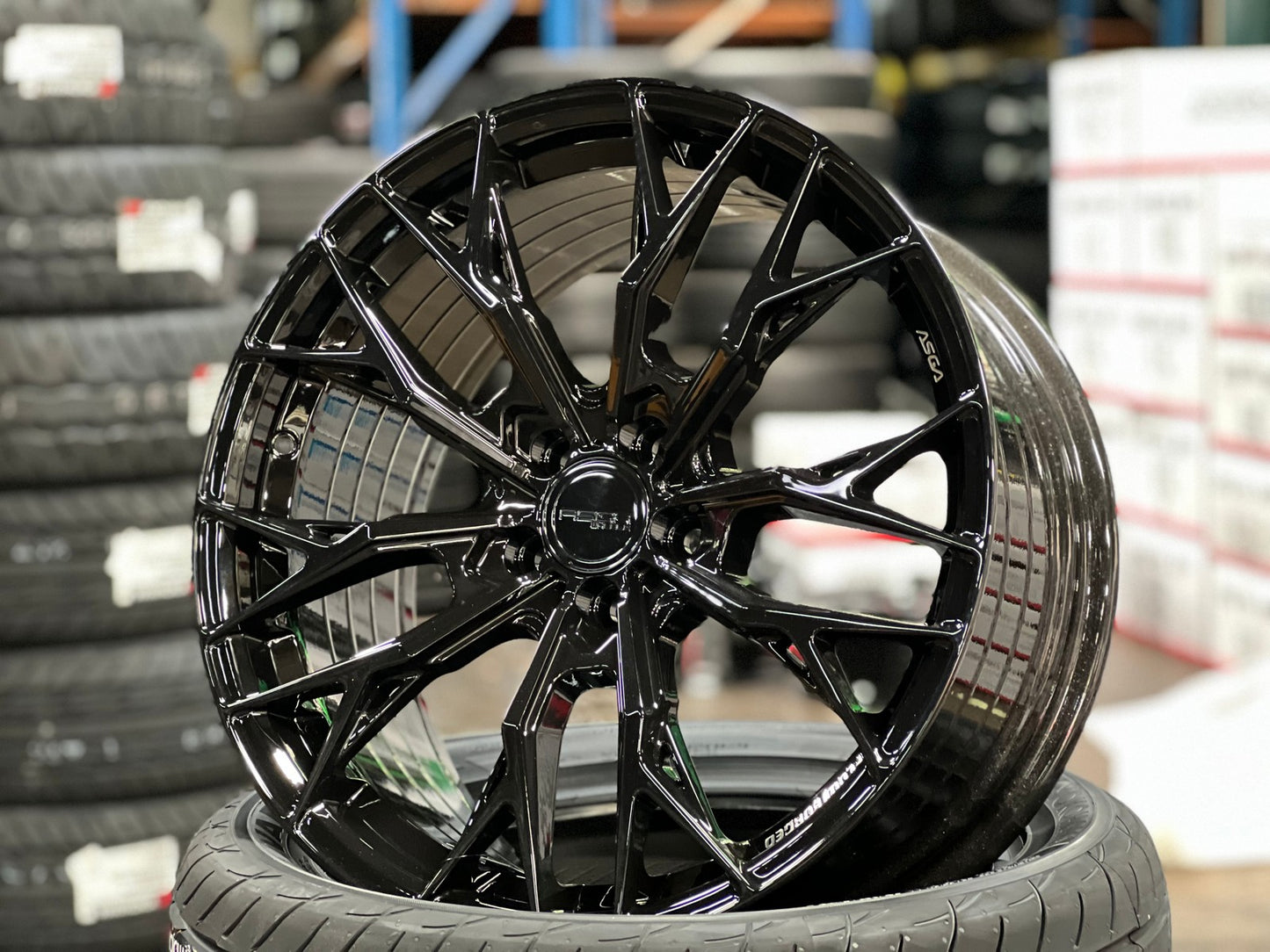 New 18X8.5 ET43 Asga ARF10 Rim (4 wheel) Gloss Black 5X100