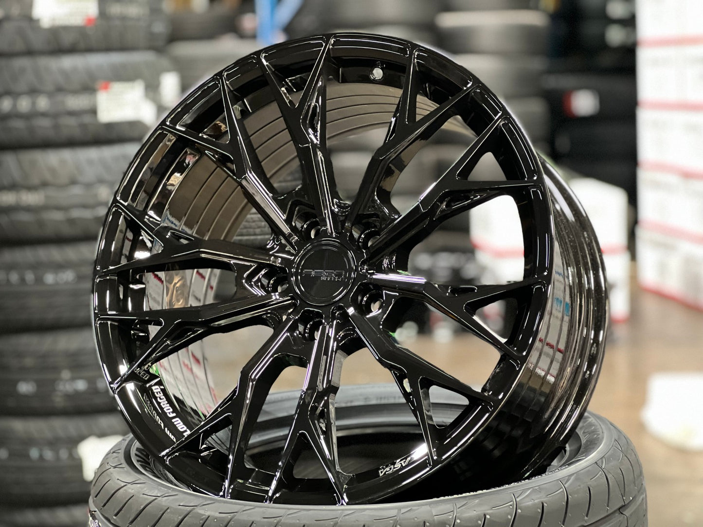 New 18X8.5 ET43 Asga ARF10 Rim (4 wheel) Gloss Black 5X112