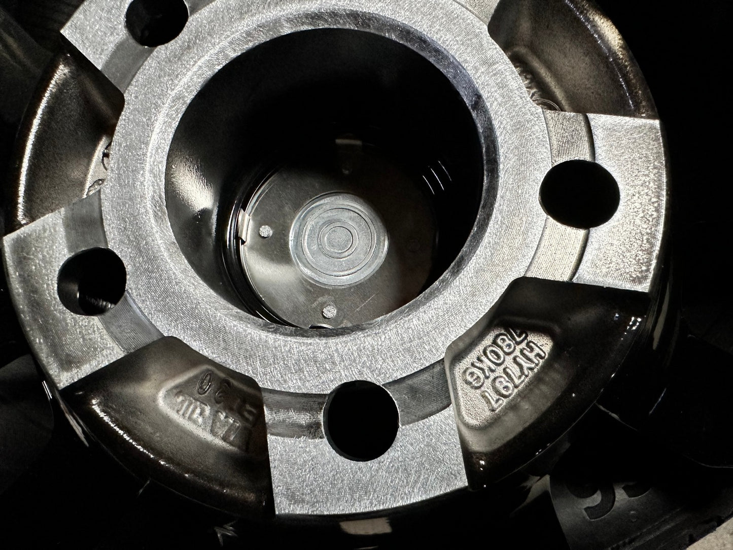 New 19X8.5 ET30 Asga ARF10 Rim (4 wheel) Gloss Black 5X112