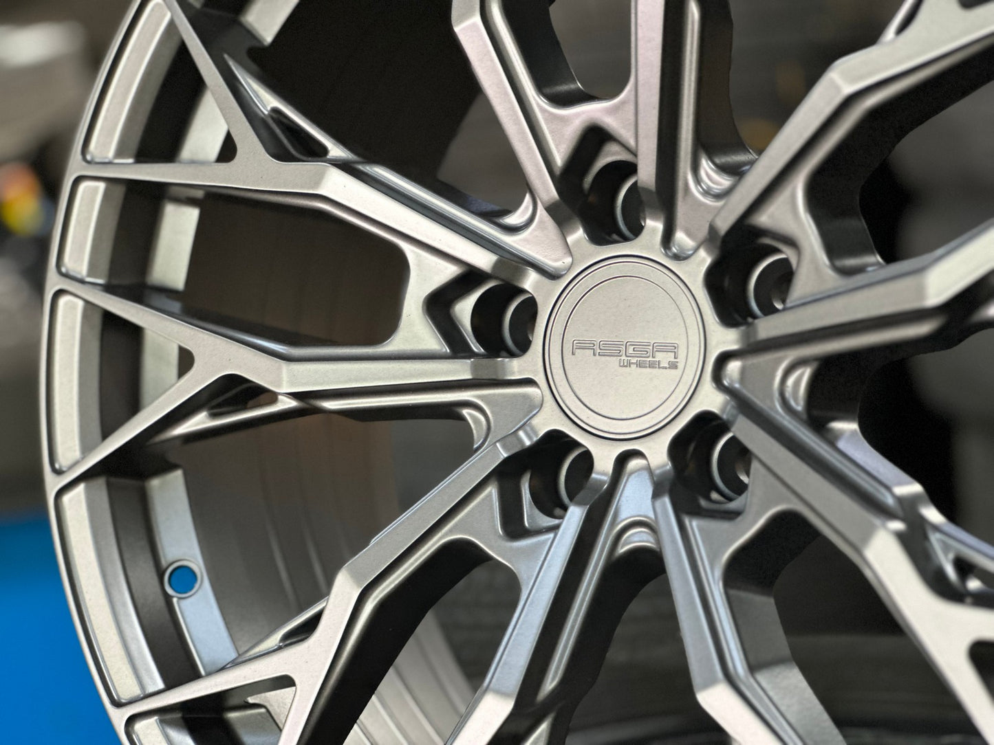 New 19X8.5 ET43 Asga ARF10 Rim (4 wheel) Matt Gunmetal 5X112