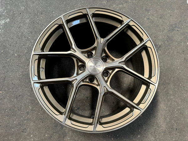 New 18X8.5 ET43 Asga ARF12 Rim (4 wheel) Gloss Bronze 5X112