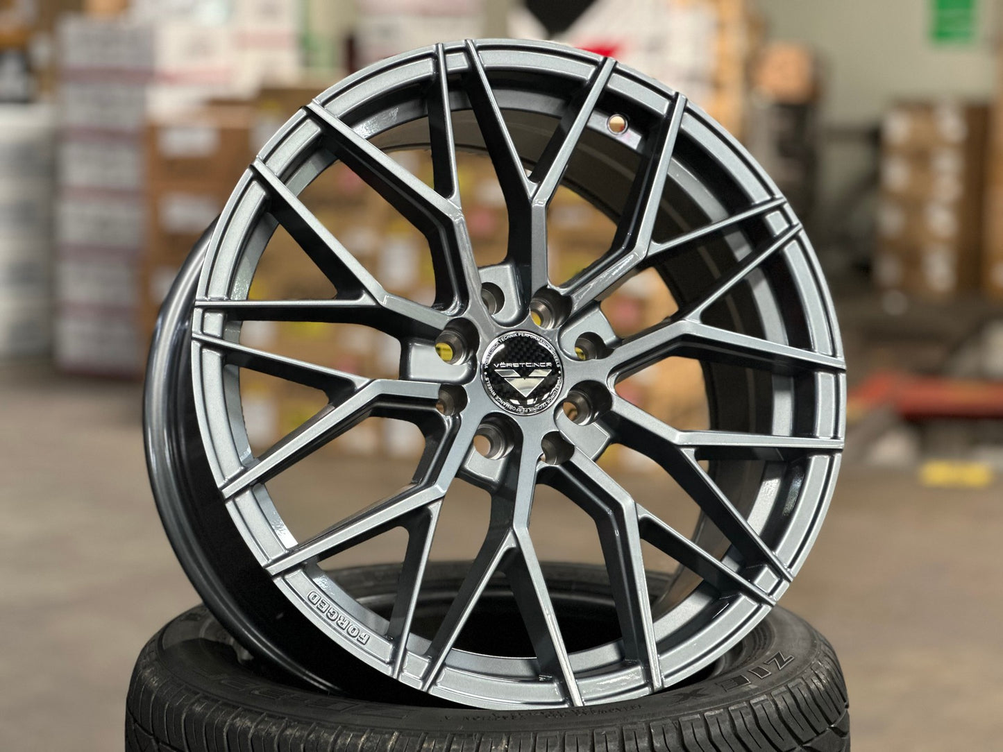 New 17X7.5 ET40 VFF107 Design Rim (4 wheel) Gloss Gunmetal 4X100