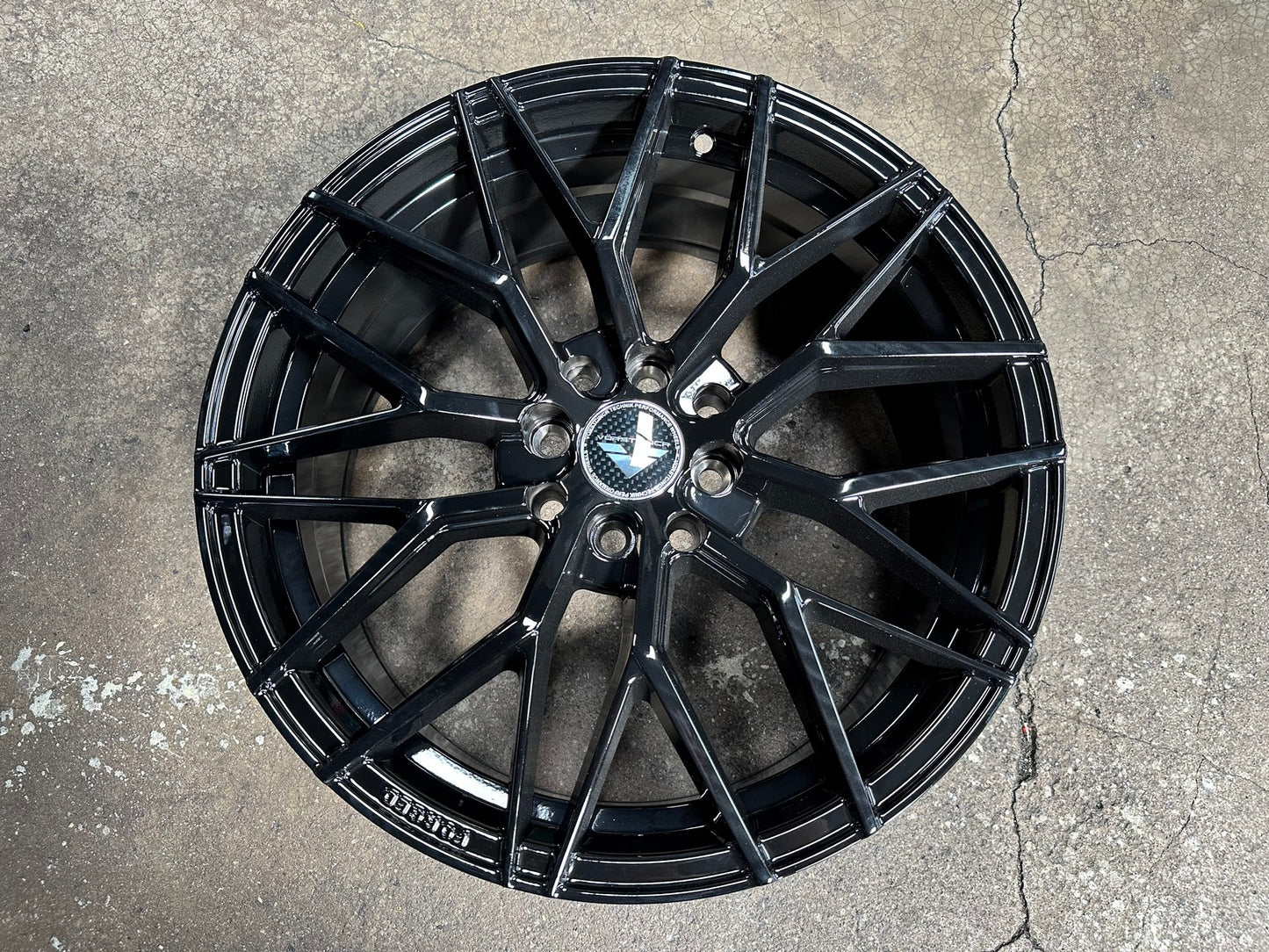 New 17X7.5 ET40 VFF107 Design Rim (4 wheel) Gloss Black 4X100
